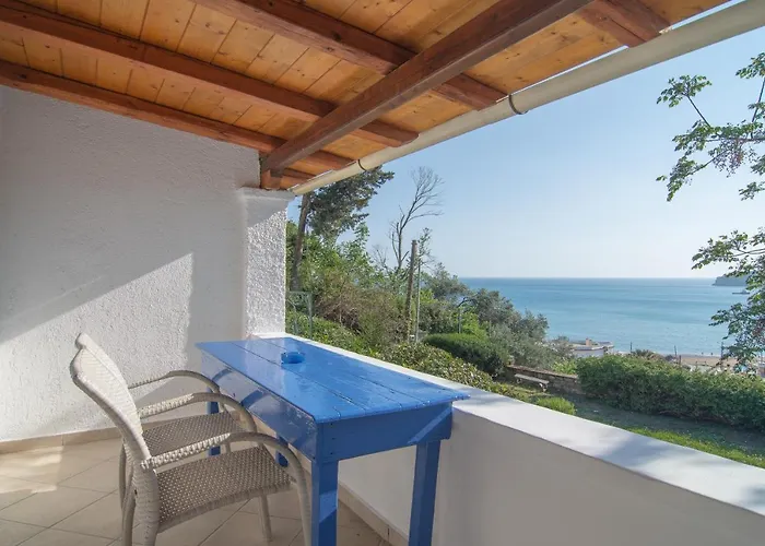 Villa Theodora View Apartments Erato